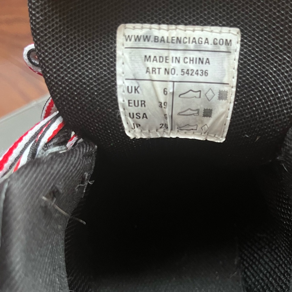 Balenciaga Track Sneakers - Picture 6 of 8